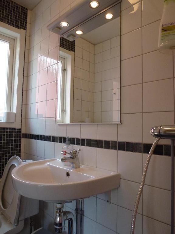 Sven Fredriksson Bed & Breakfast Norrtälje Zimmer foto