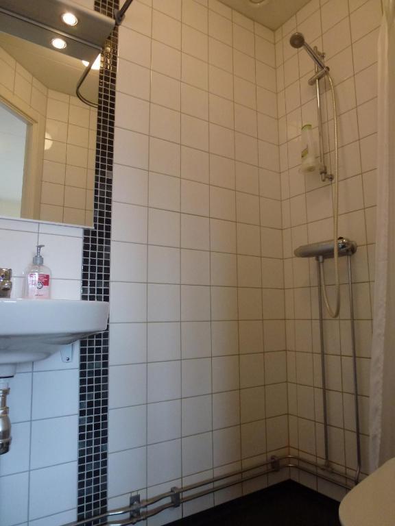 Sven Fredriksson Bed & Breakfast Norrtälje Zimmer foto